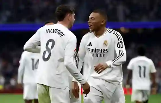 ثلاثية ملكية تعزز مطاردة برشلونة