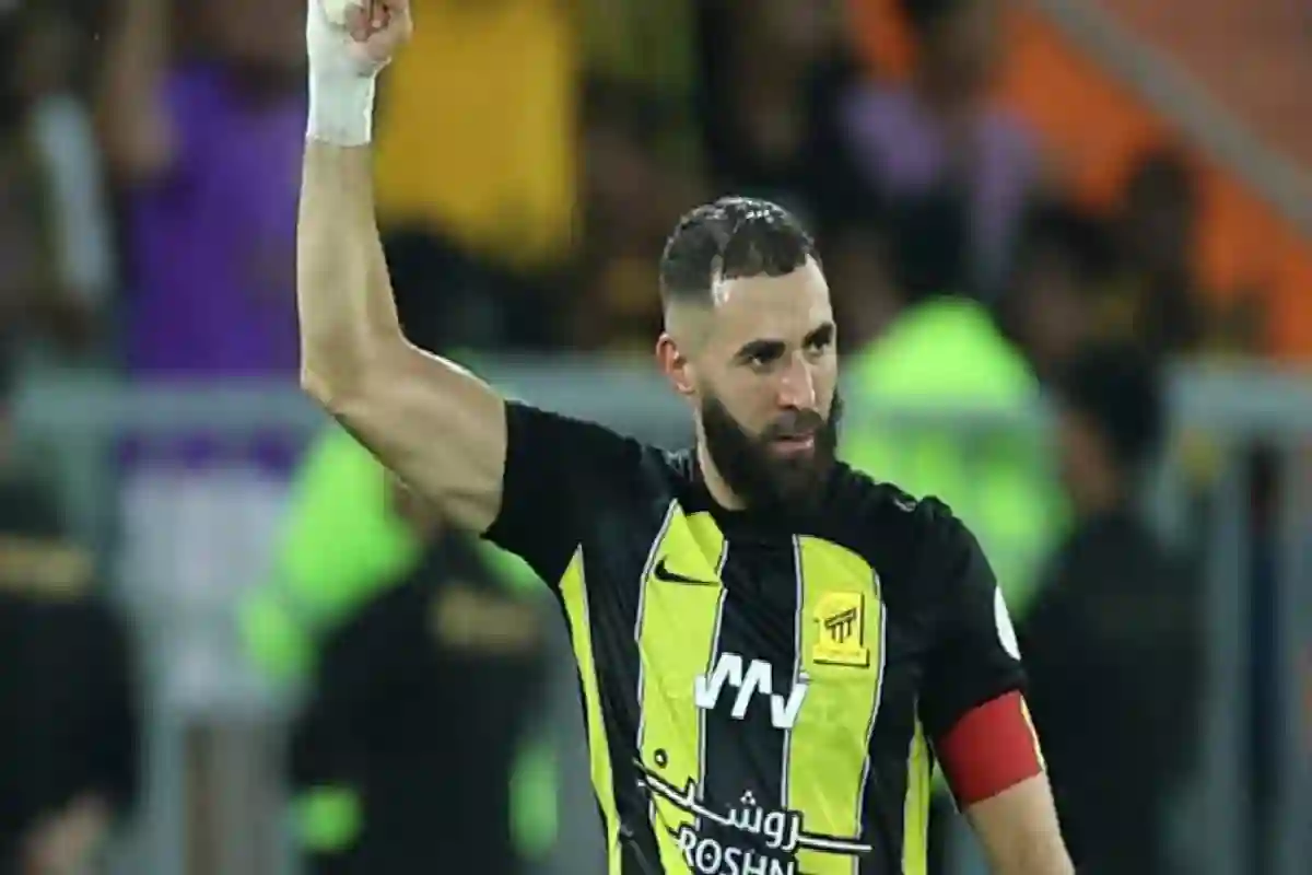 اللاعب كريم بنزيما.