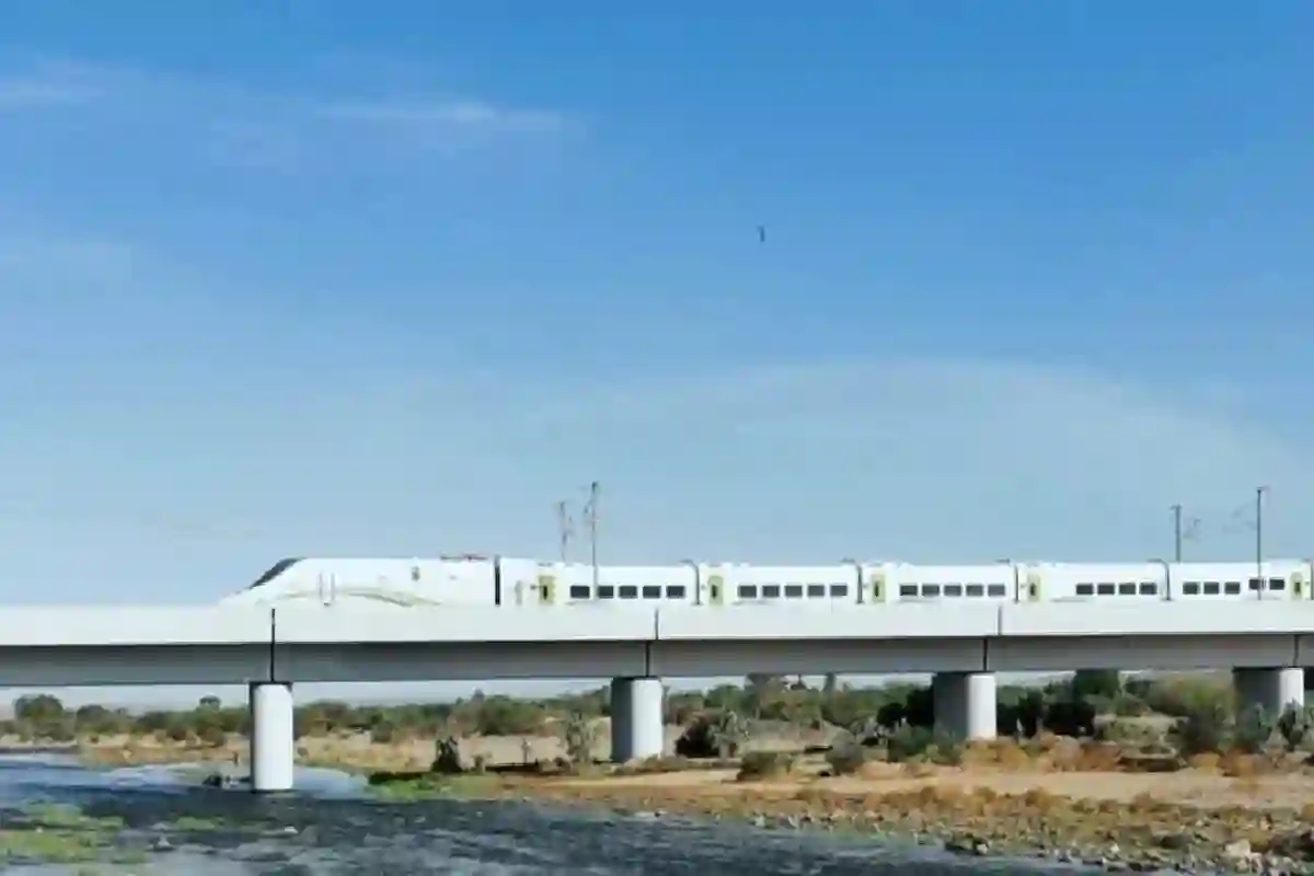 قطار الحرمين السريع.