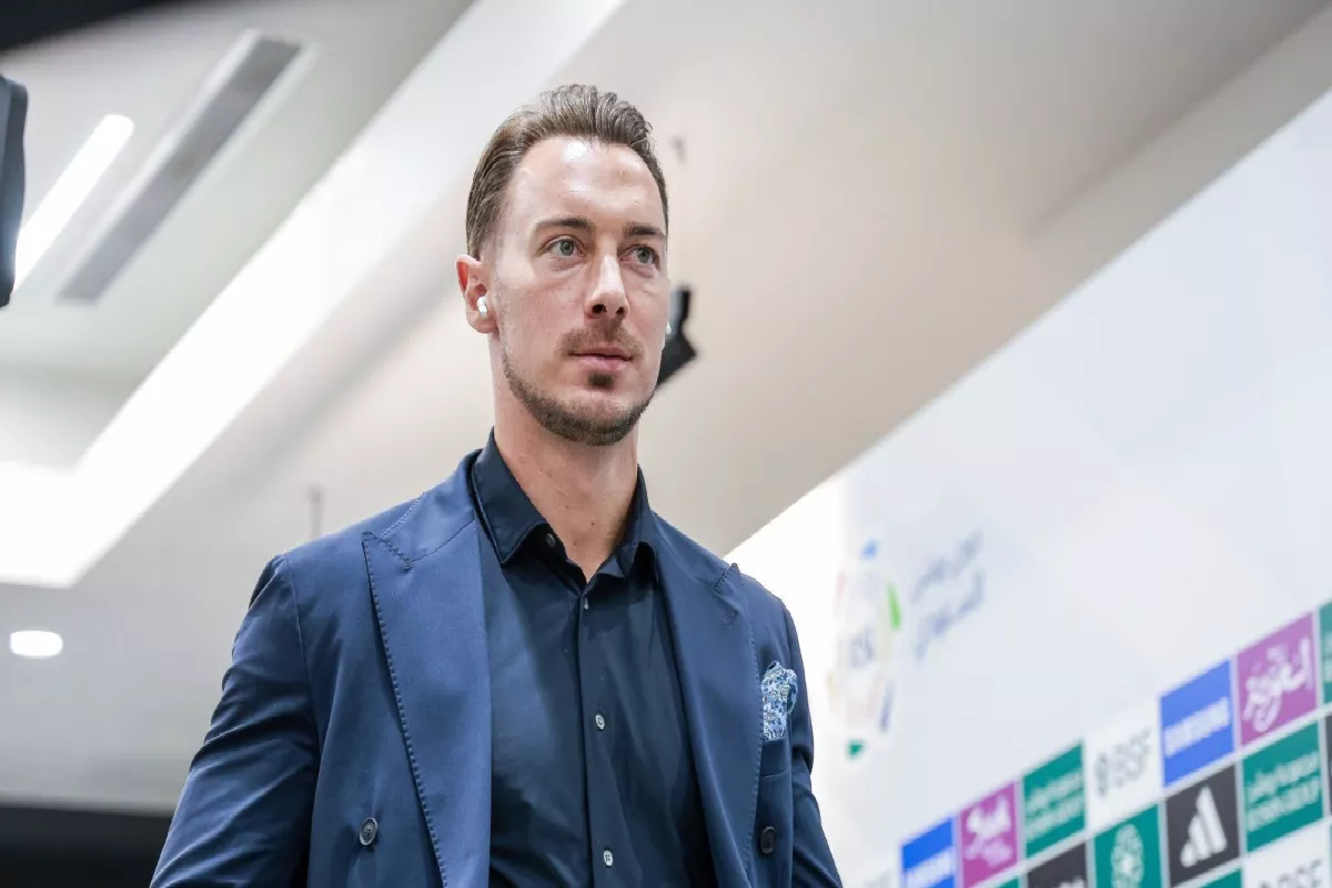 الألماني ماتياس يايسله. 