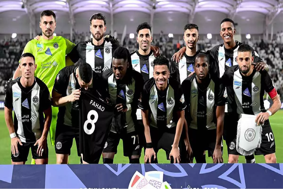 نادي الشباب.