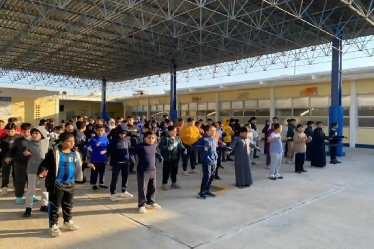 الحفلات المدرسية.