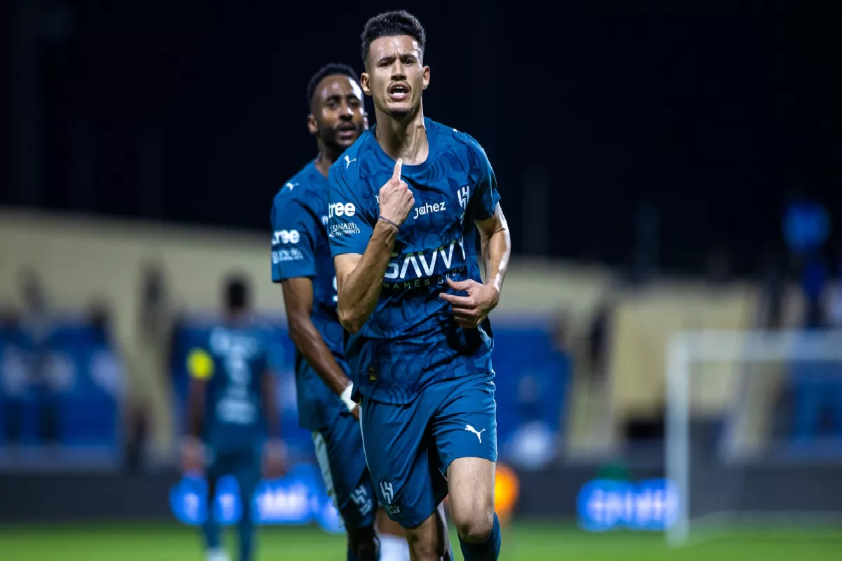 المهاجم عبدالله الحمدان.