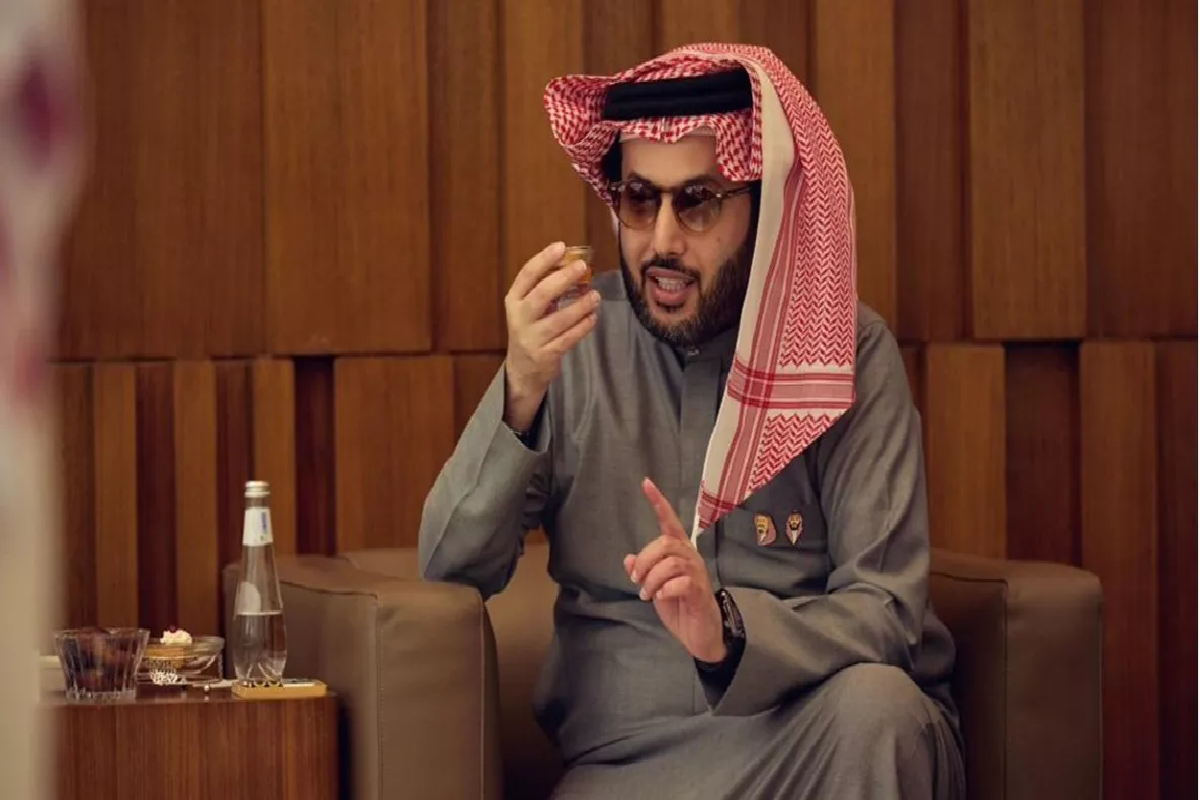 المستشار تركي آل الشيخ.