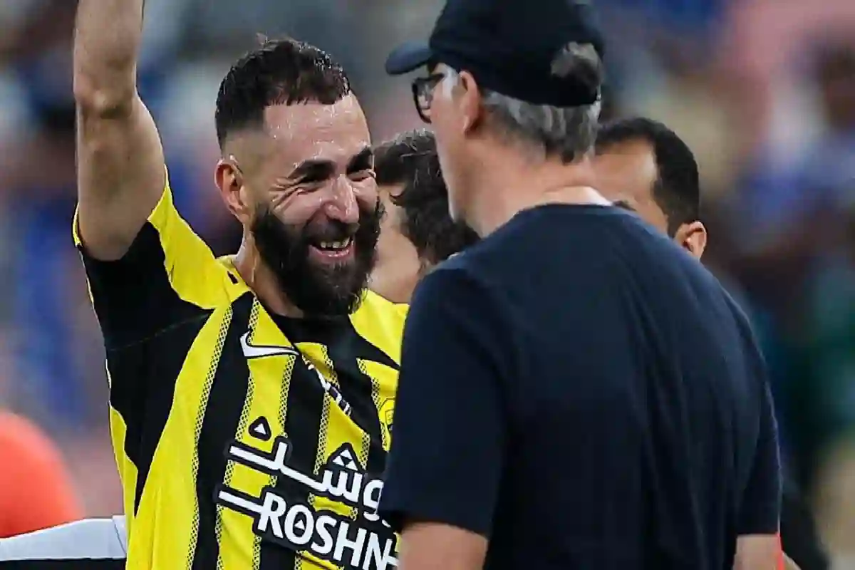 الفرنسي كريم بنزيما.