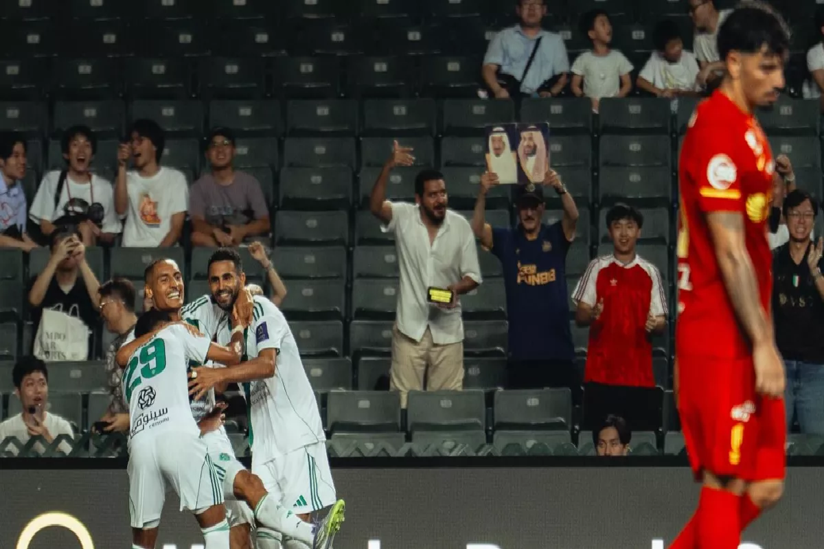 الأهلي والقادسية.