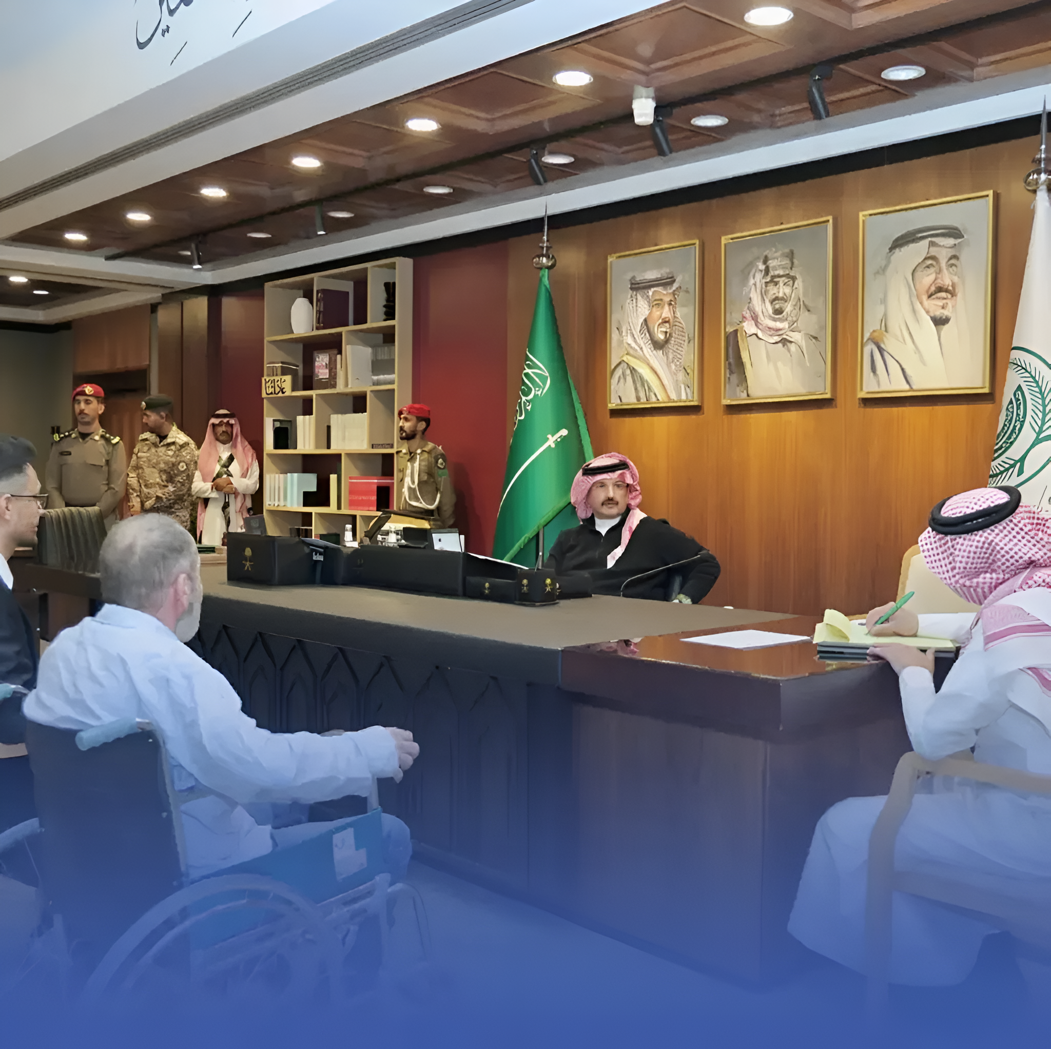 تأجيل ترقية مسؤول بعسير